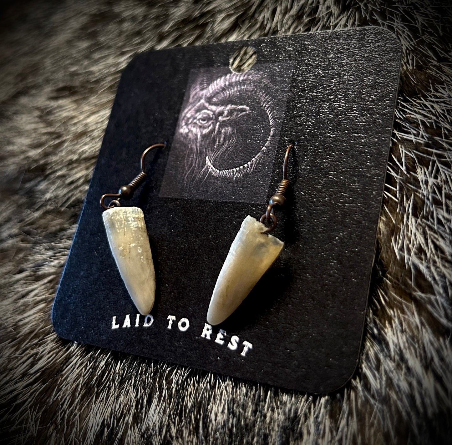 Armadillo Claws Earrings
