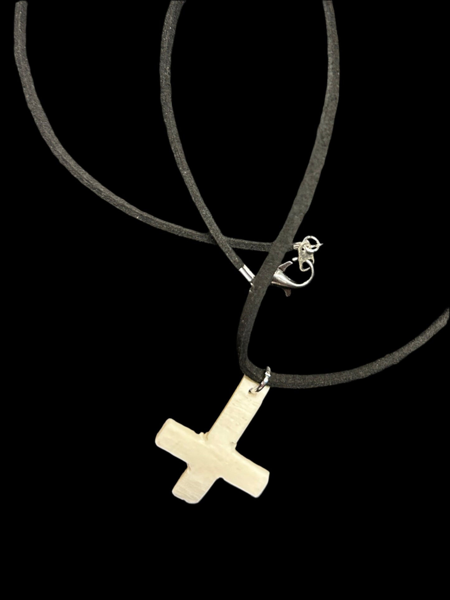 Petrine Pendant Necklace