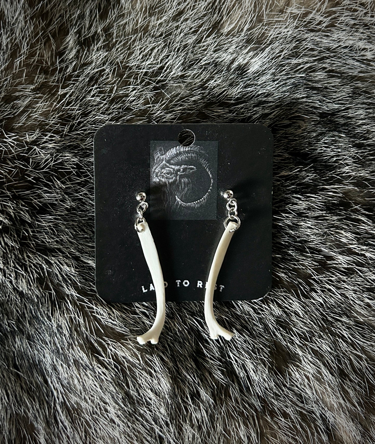 Fox Ribs Earrings