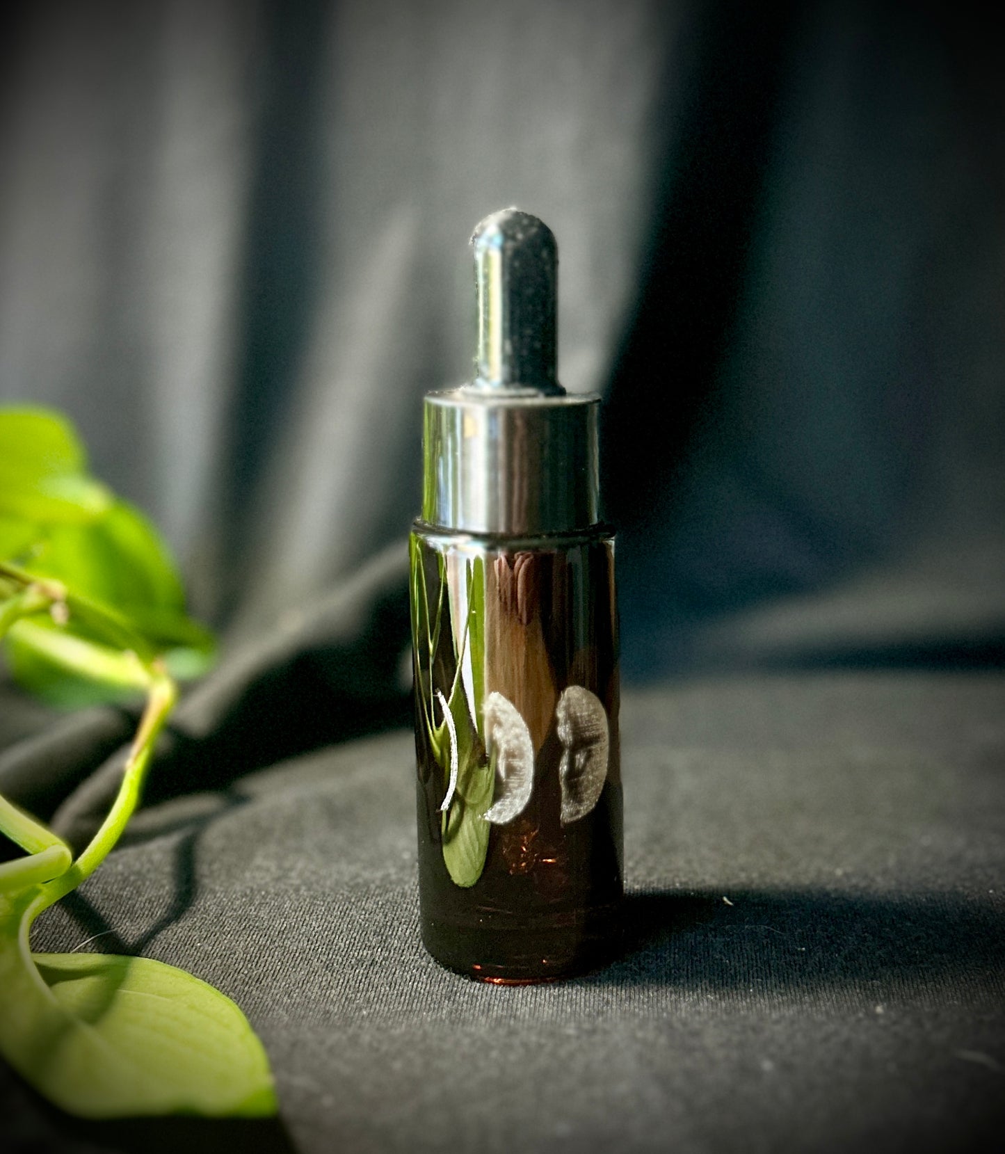 Moon Phases Dropper Bottle