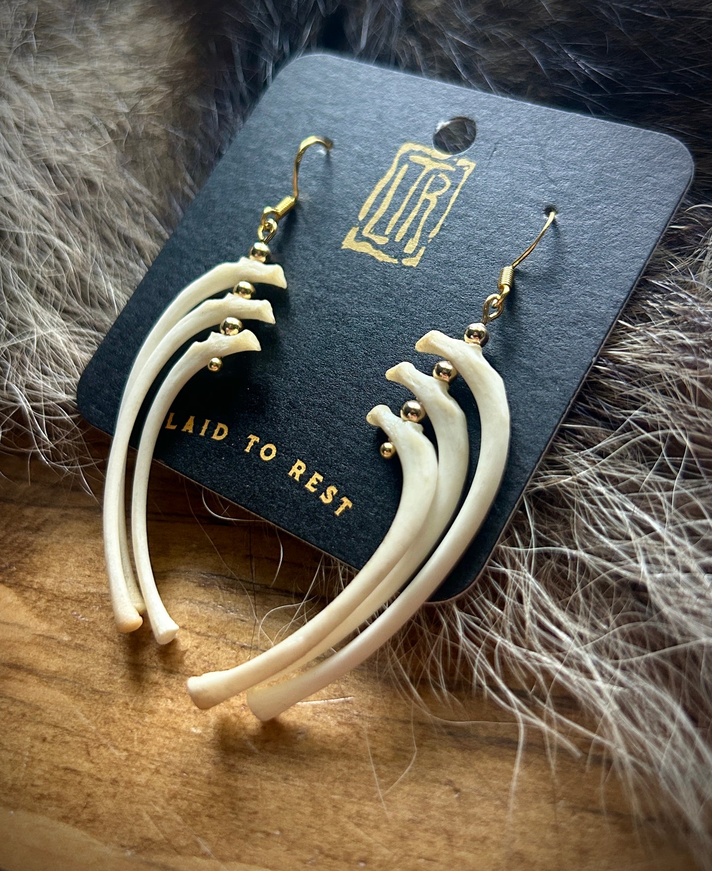 Triple Fox Ribs earrings