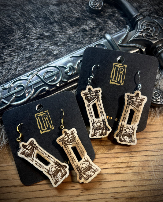 Guillotine wood earrings